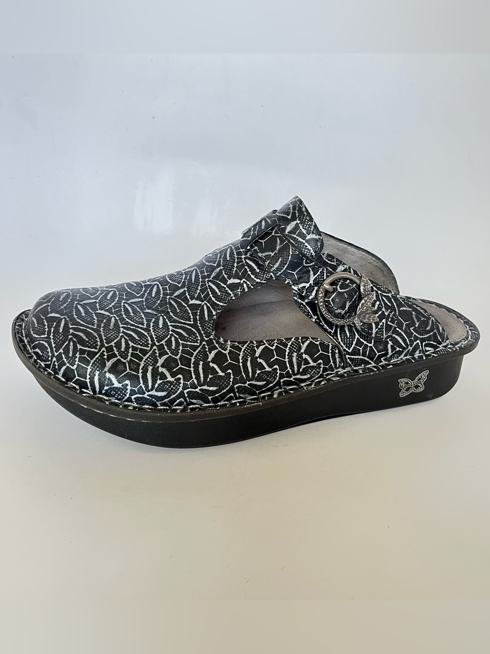 Alegria Classic Minnow Womens 40 Slip-On Clog Comfort Shoes Platform Leafy Black